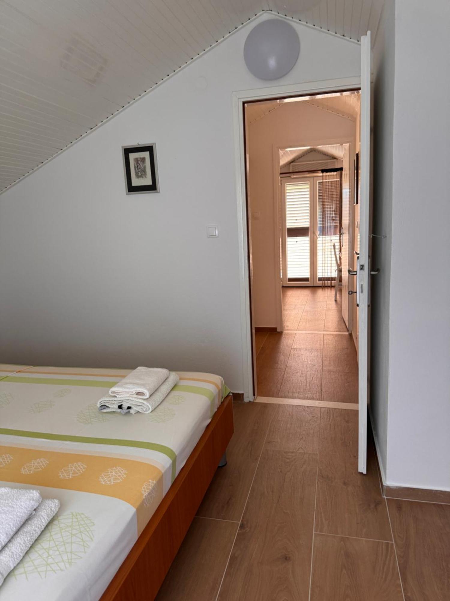 Apartmani Fides 룸바르다 객실 사진